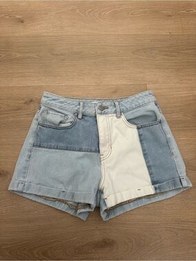 PacSun Two-Tone Patchwork Denim Shorts - Light Blue & White